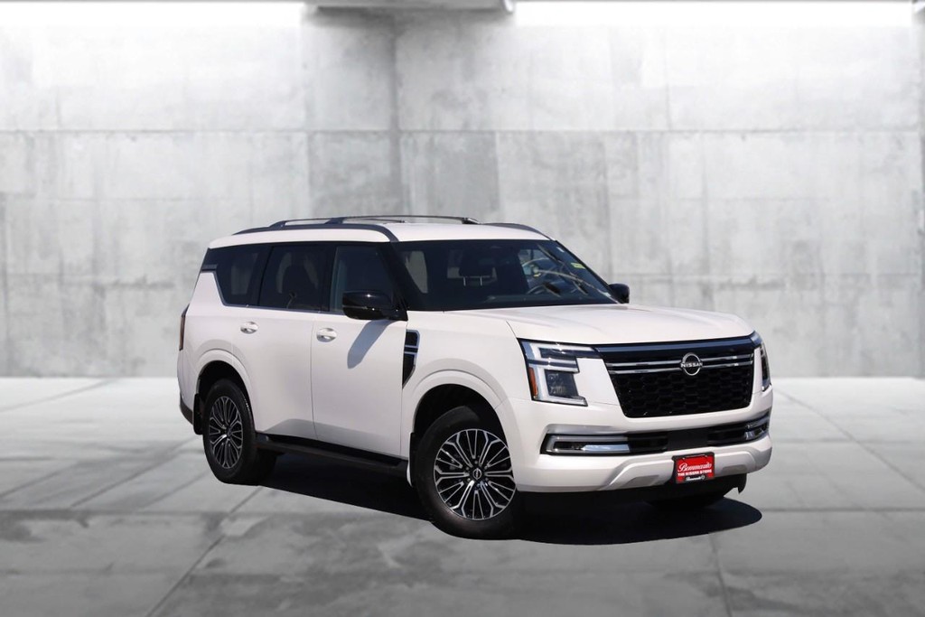Nissan Armada Vehicle Image 02