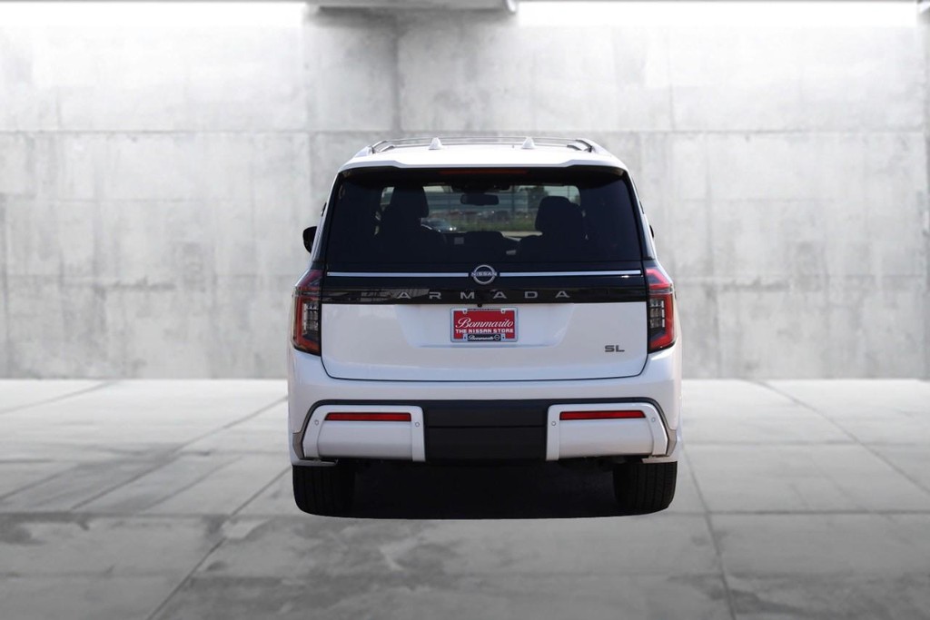Nissan Armada Vehicle Image 06