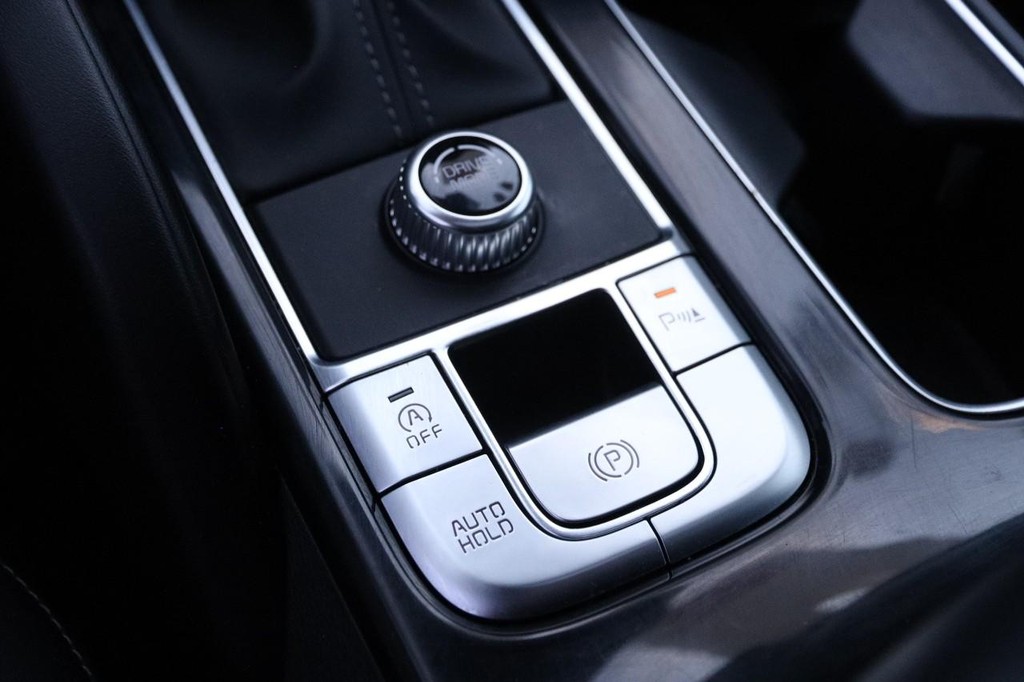 Kia Telluride Vehicle Full-screen Gallery Image 24
