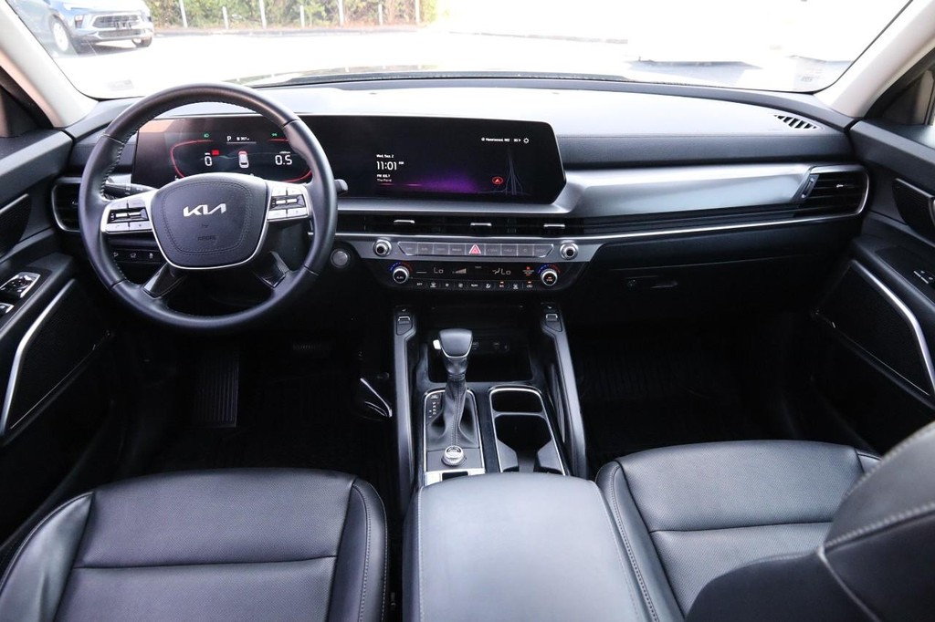 Kia Telluride Vehicle Full-screen Gallery Image 26