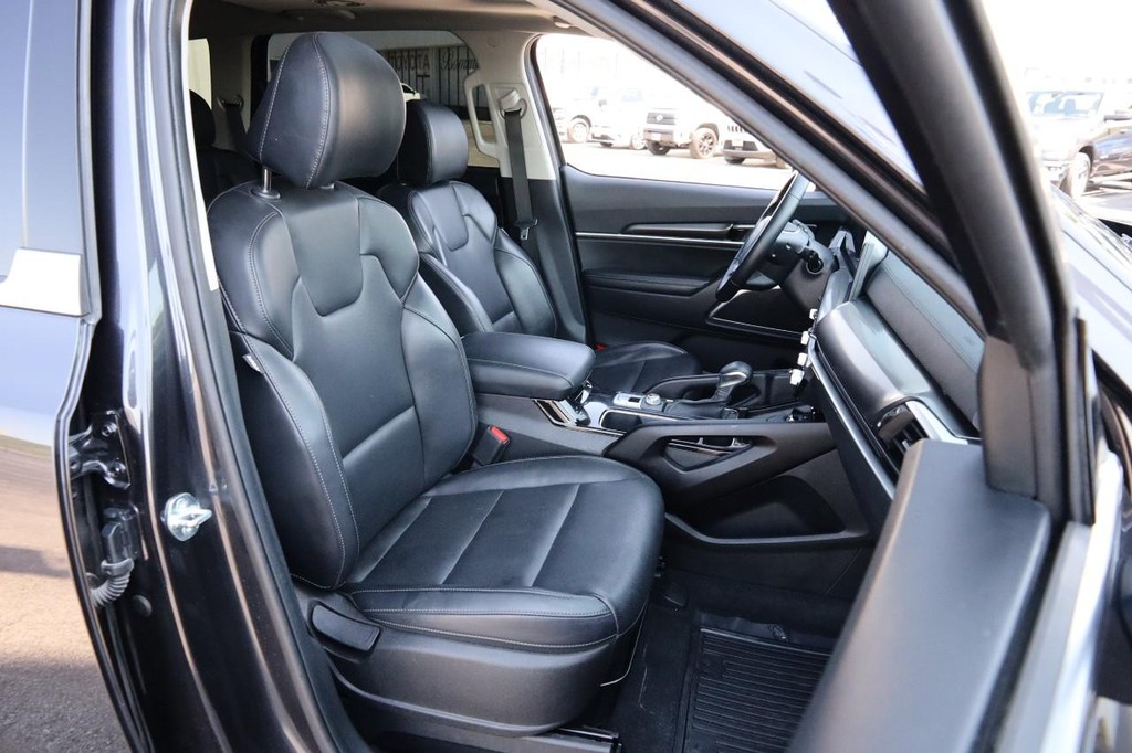 Kia Telluride Vehicle Full-screen Gallery Image 31