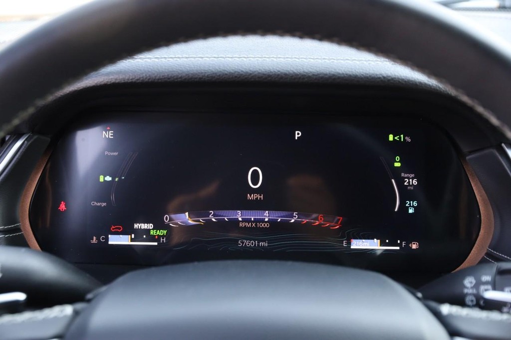 Jeep Grand Cherokee 4xe Vehicle Full-screen Gallery Image 15