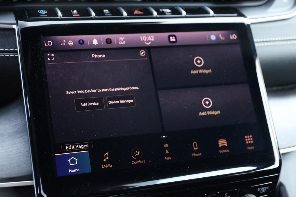Jeep Grand Cherokee 4xe Vehicle Full-screen Gallery Image 18