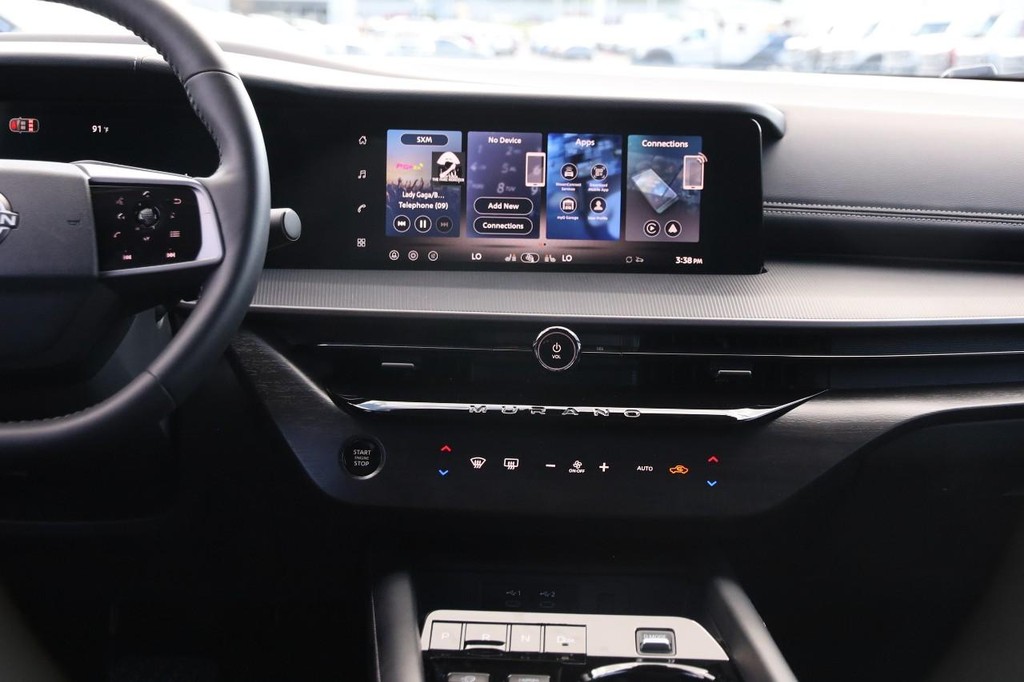 Nissan Murano Vehicle Full-screen Gallery Image 26