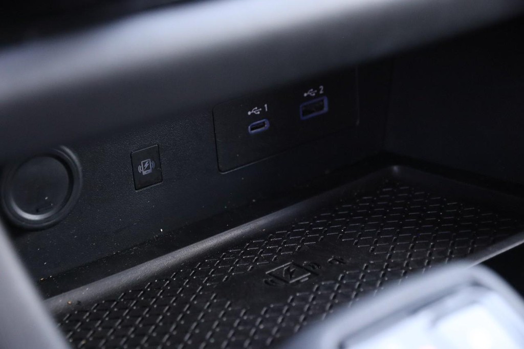 Nissan Pathfinder Vehicle Image 23