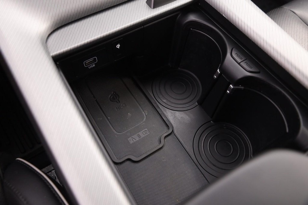 Hyundai Palisade Vehicle Full-screen Gallery Image 22