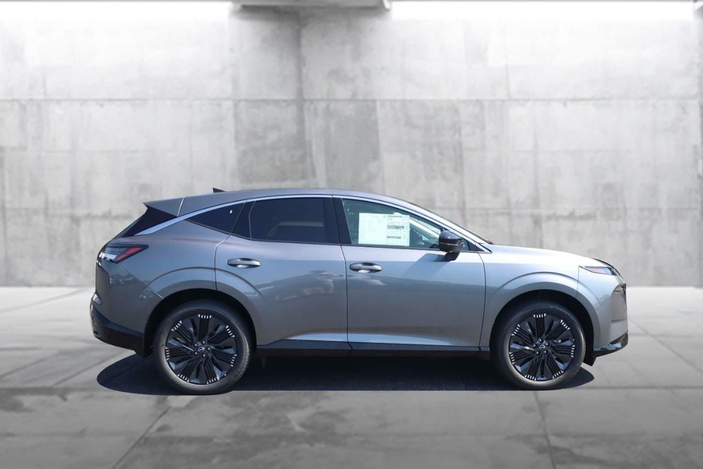 Nissan Murano Vehicle Image 05