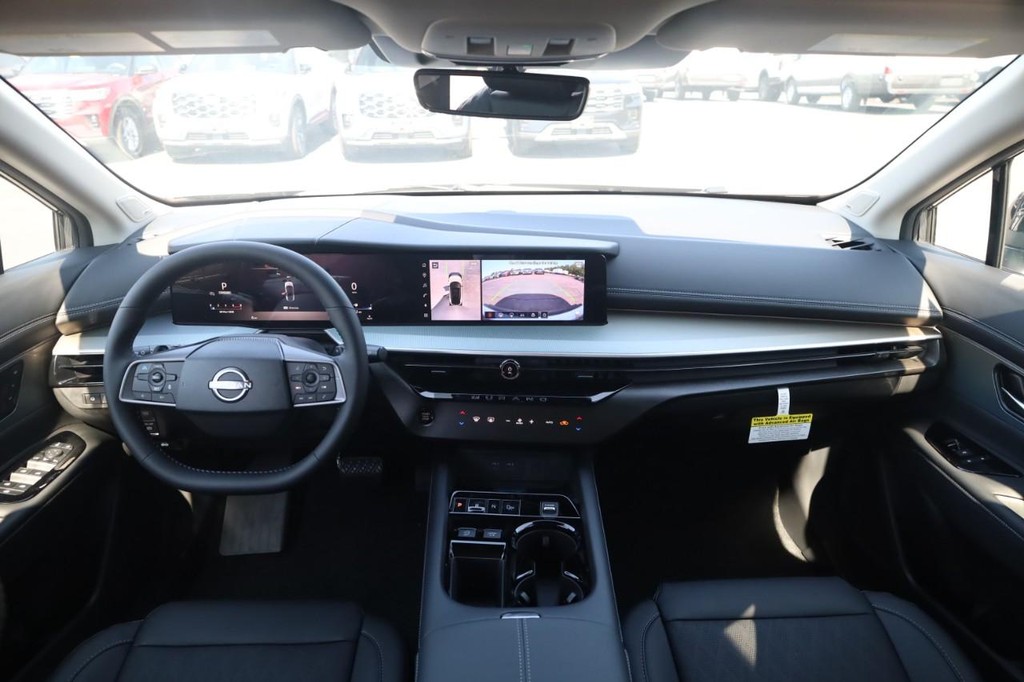 Nissan Murano Vehicle Image 07
