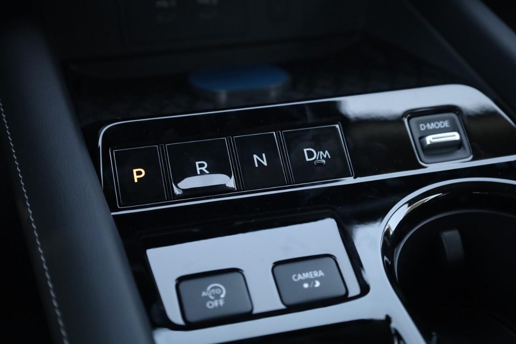 Nissan Murano Vehicle Image 19