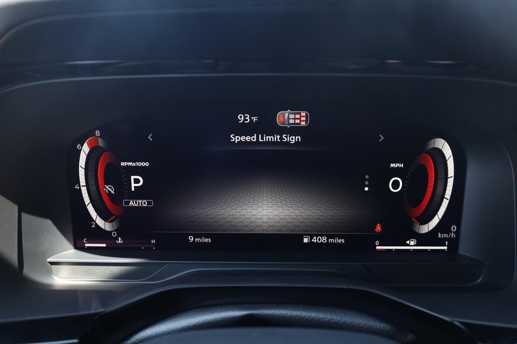 Nissan Pathfinder Vehicle Image 14