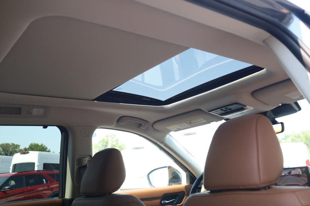 Nissan Pathfinder Vehicle Image 27