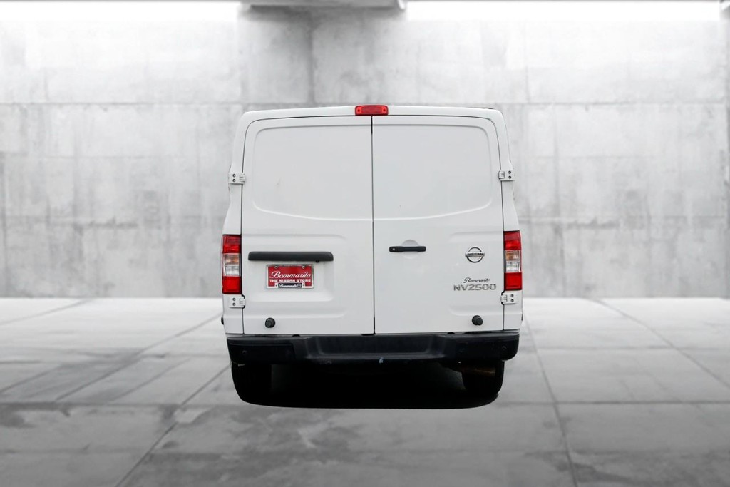 Nissan NV Cargo Vehicle Image 06