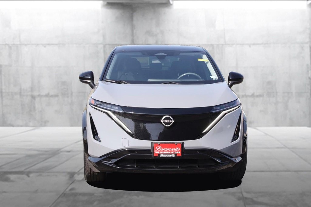 Nissan ARIYA Vehicle Full-screen Gallery Image 4
