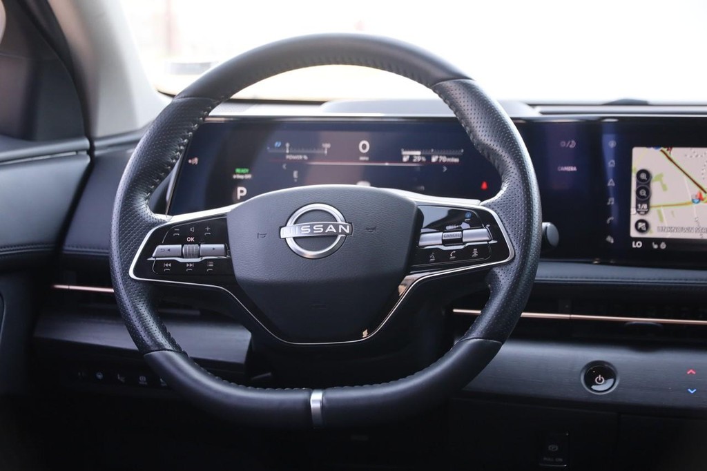 Nissan ARIYA Vehicle Full-screen Gallery Image 24