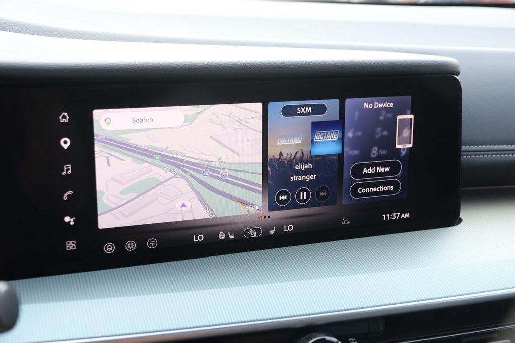 Nissan Murano Vehicle Full-screen Gallery Image 18