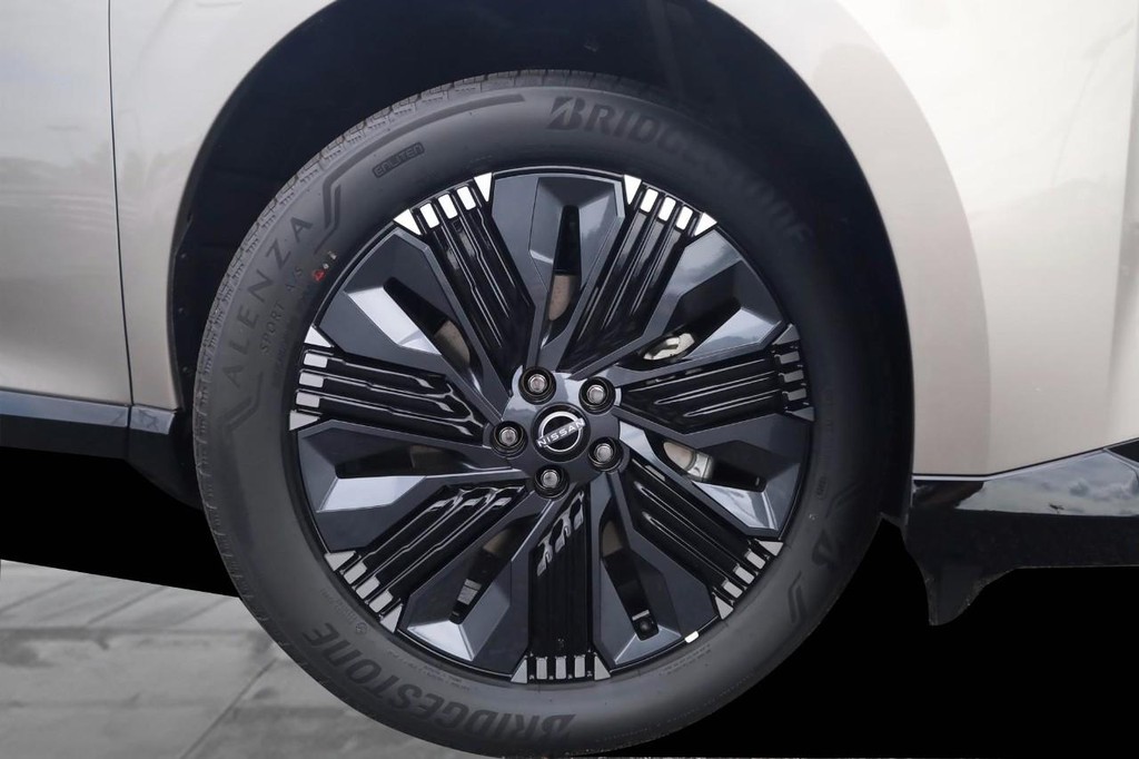 Nissan Murano Vehicle Image 03