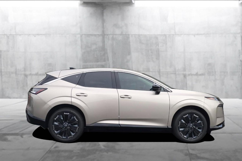 Nissan Murano Vehicle Image 05