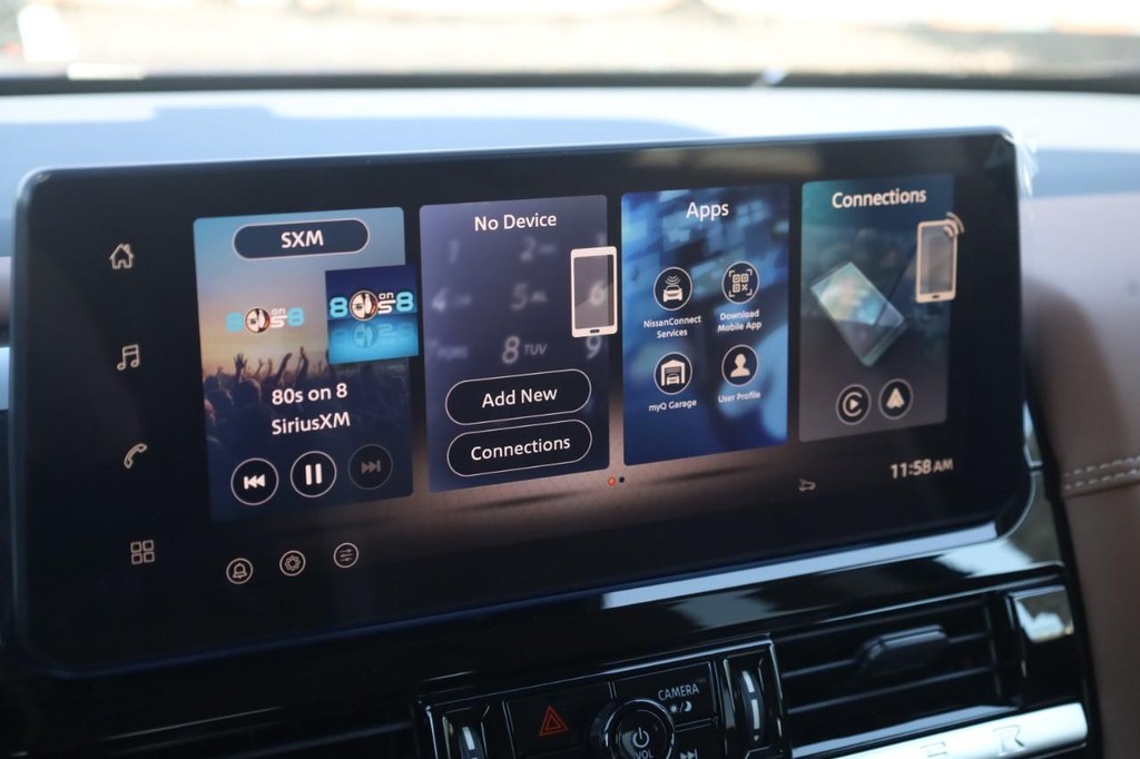 Nissan Pathfinder Vehicle Image 14