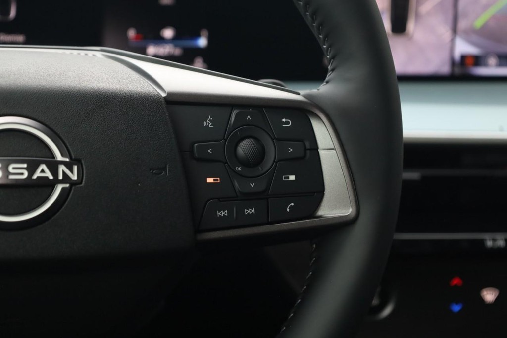 Nissan Murano Vehicle Image 09
