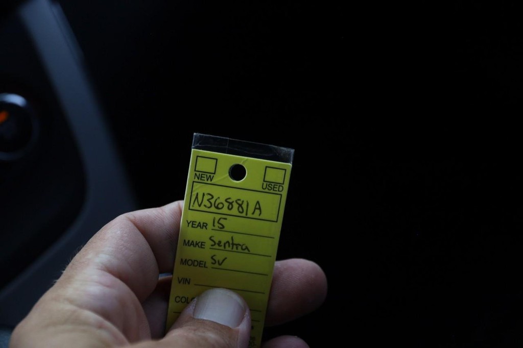 Nissan Sentra Vehicle Image 29
