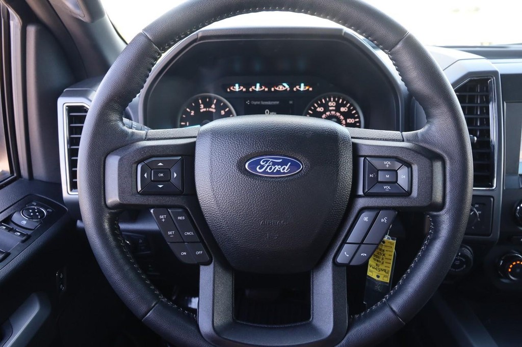Ford F-150 Vehicle Image 10