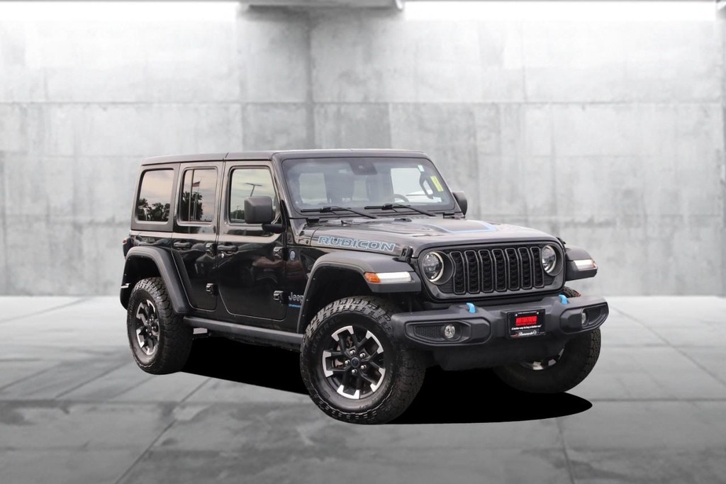 Jeep Wrangler 4xe Vehicle Full-screen Gallery Image 02