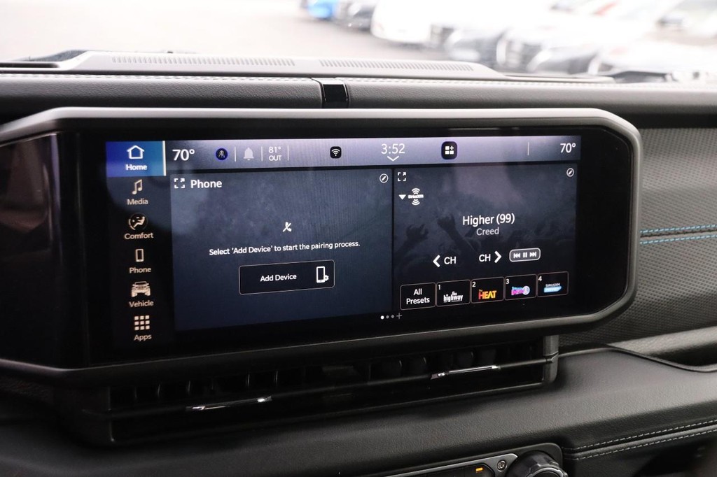 Jeep Wrangler 4xe Vehicle Full-screen Gallery Image 16