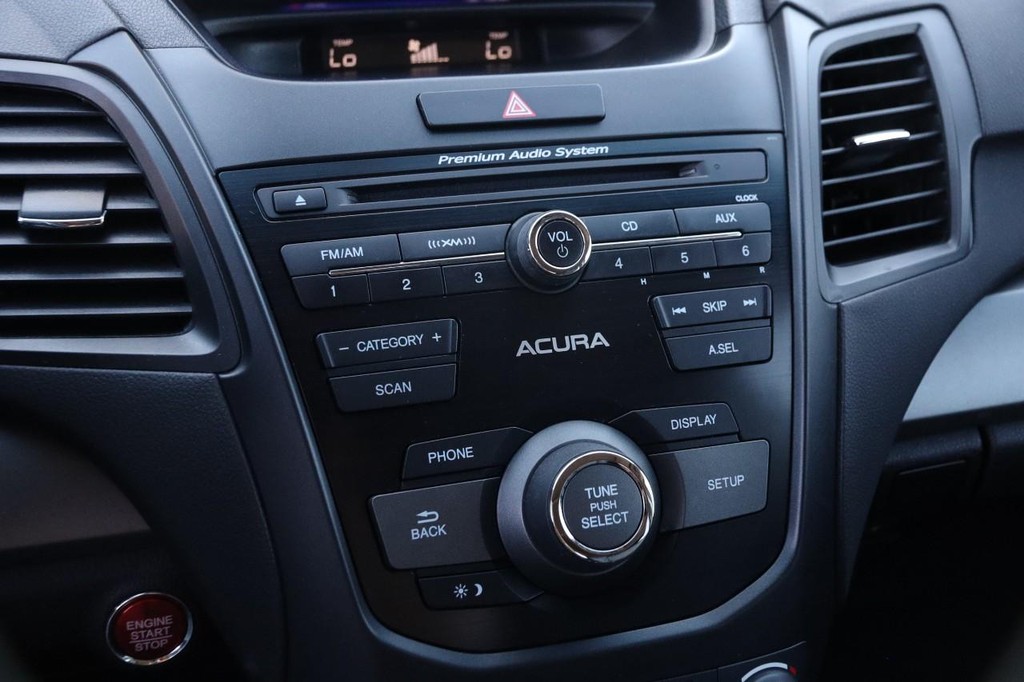 Acura RDX Vehicle Full-screen Gallery Image 17