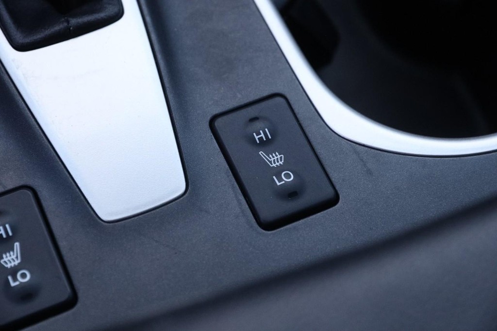 Acura RDX Vehicle Full-screen Gallery Image 20