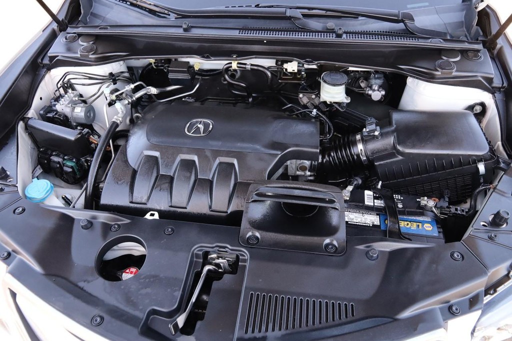 Acura RDX Vehicle Full-screen Gallery Image 29