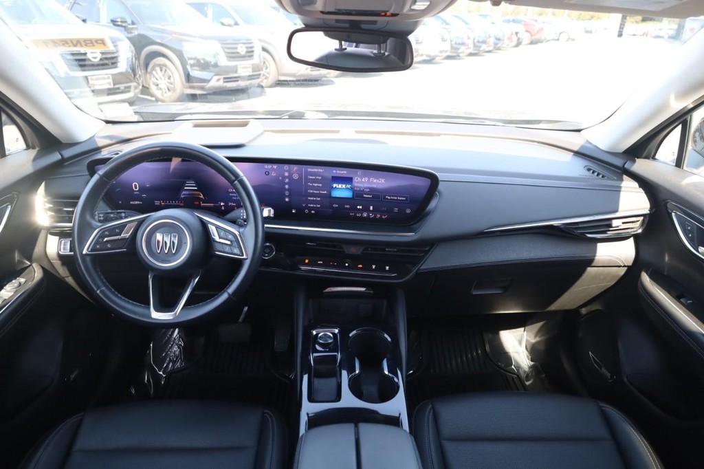 Buick Envision Vehicle Full-screen Gallery Image 06