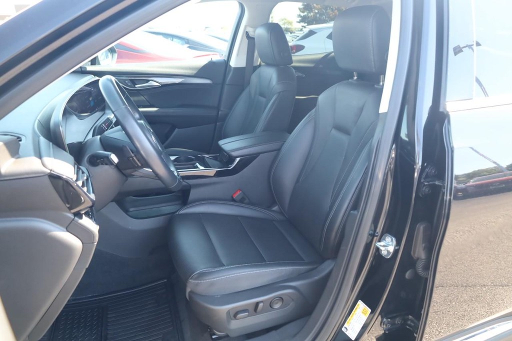 Buick Envision Vehicle Full-screen Gallery Image 17