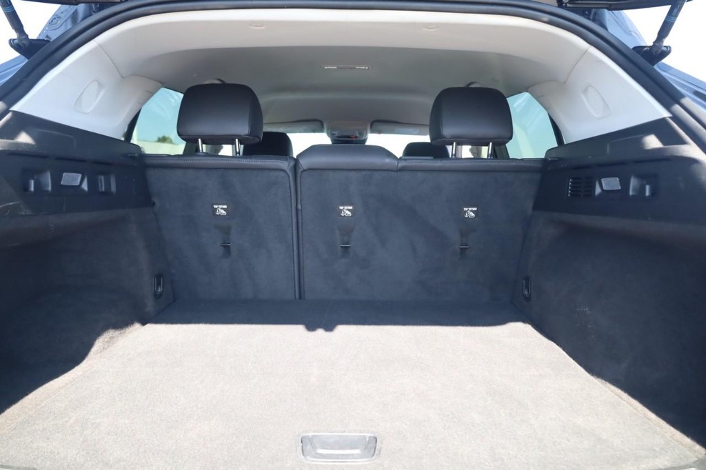 Buick Envision Vehicle Full-screen Gallery Image 22