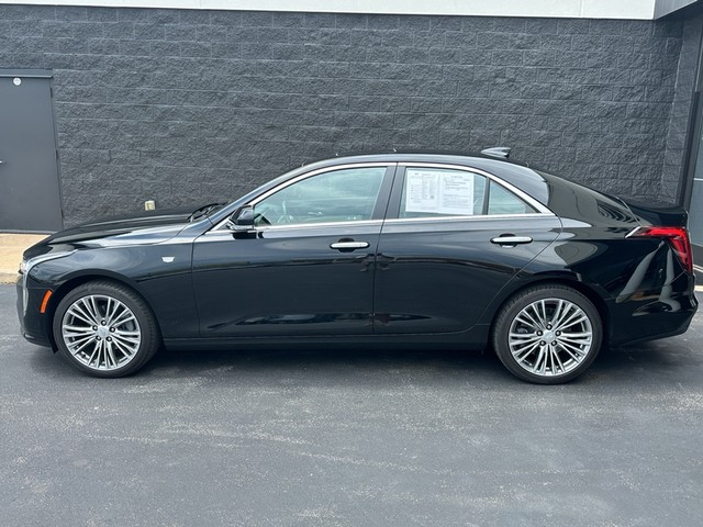 more details - cadillac ct4