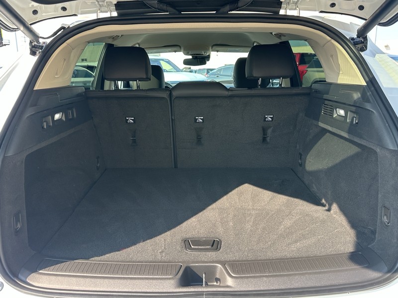 Buick Envision Vehicle Full-screen Gallery Image 07