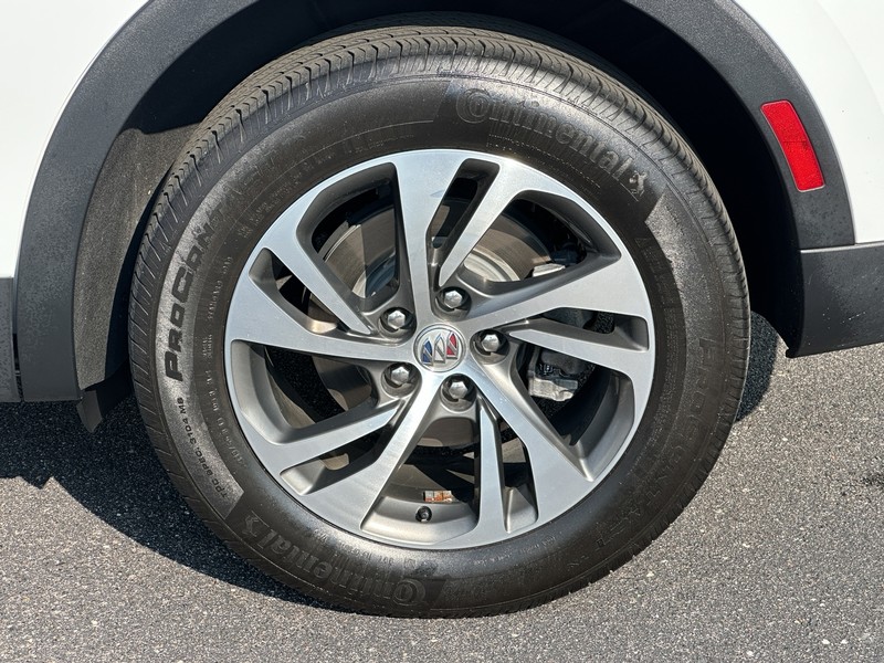 Buick Envision Vehicle Full-screen Gallery Image 09