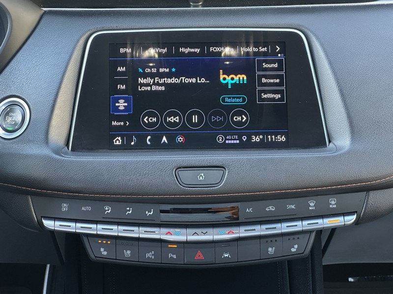 Cadillac XT4 Vehicle Full-screen Gallery Image 20