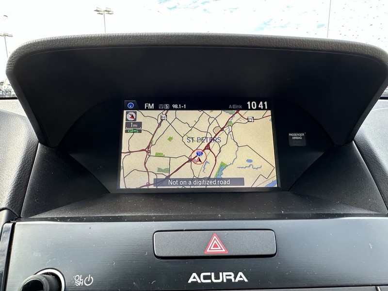 Acura RDX Vehicle Full-screen Gallery Image 28