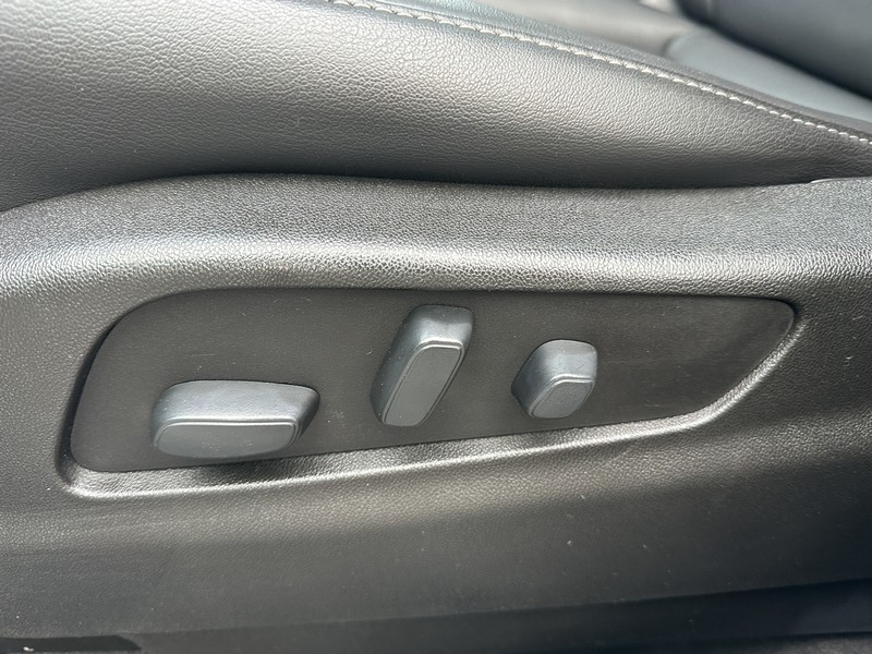 Cadillac XT4 Vehicle Full-screen Gallery Image 20