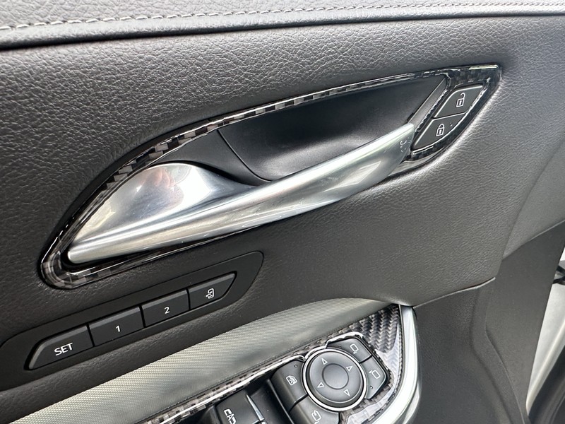 Cadillac XT4 Vehicle Full-screen Gallery Image 21