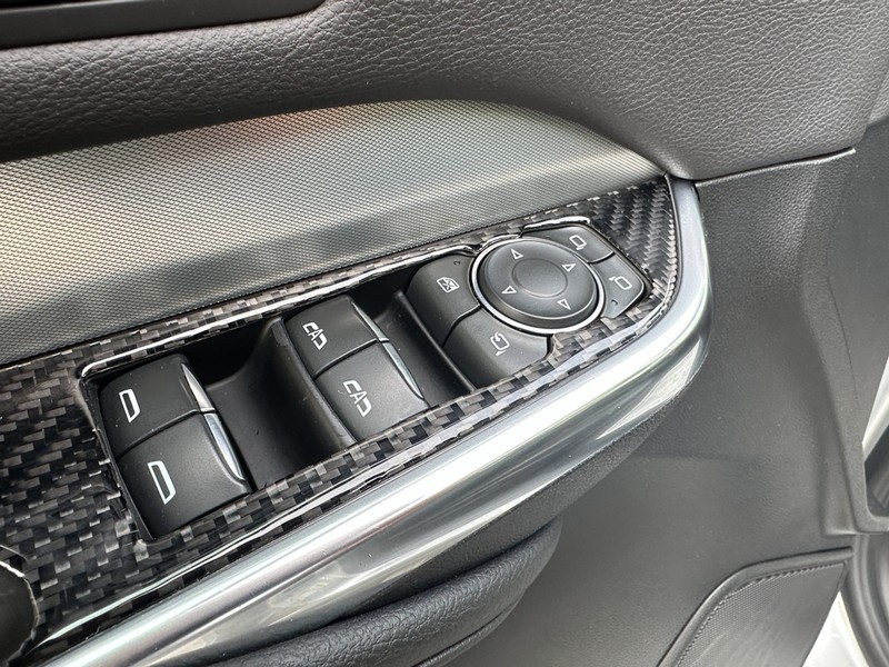 Cadillac XT4 Vehicle Full-screen Gallery Image 22