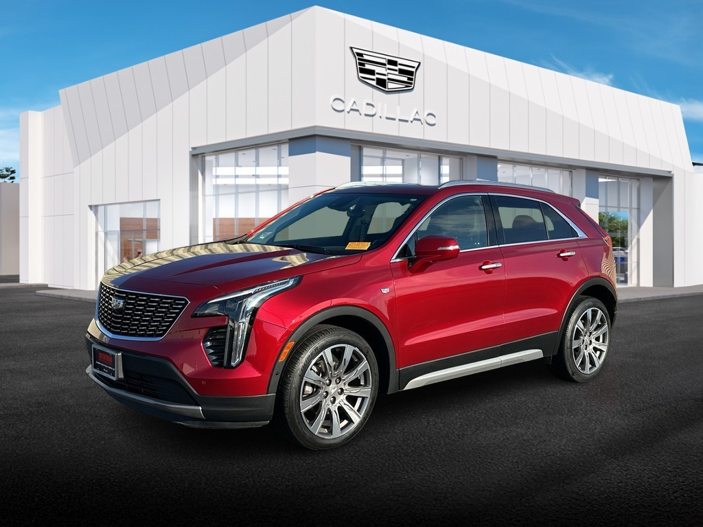 Cadillac XT4 Vehicle Full-screen Gallery Image 01
