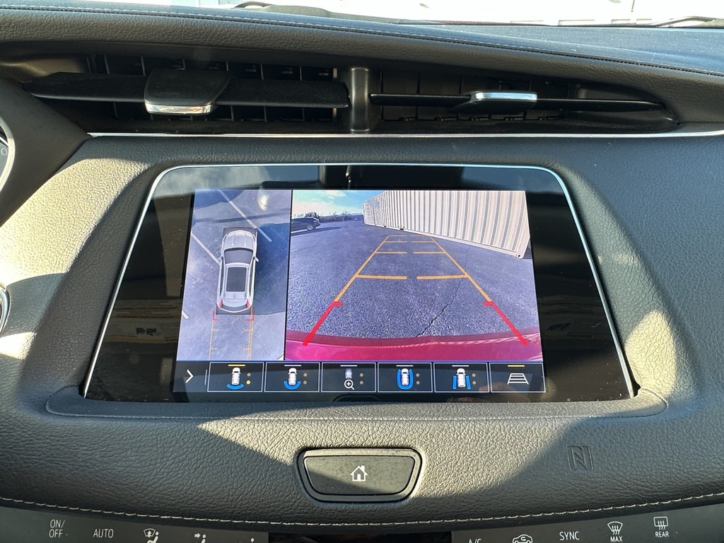 Cadillac XT4 Vehicle Full-screen Gallery Image 29