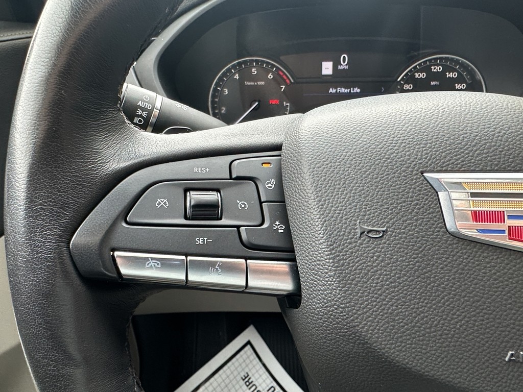 Cadillac XT4 Vehicle Full-screen Gallery Image 21