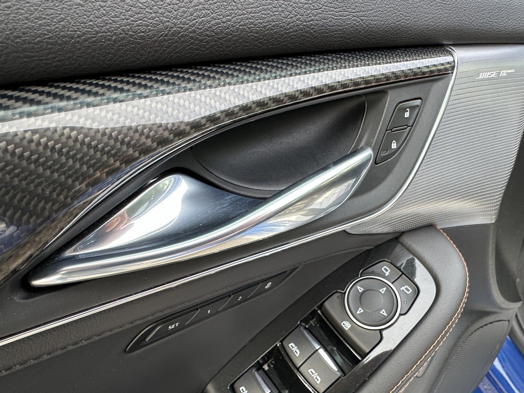 Cadillac CT5 Vehicle Full-screen Gallery Image 21