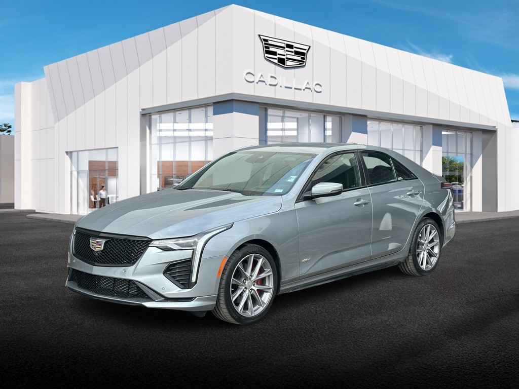 Cadillac CT4-V Vehicle Full-screen Gallery Image 01