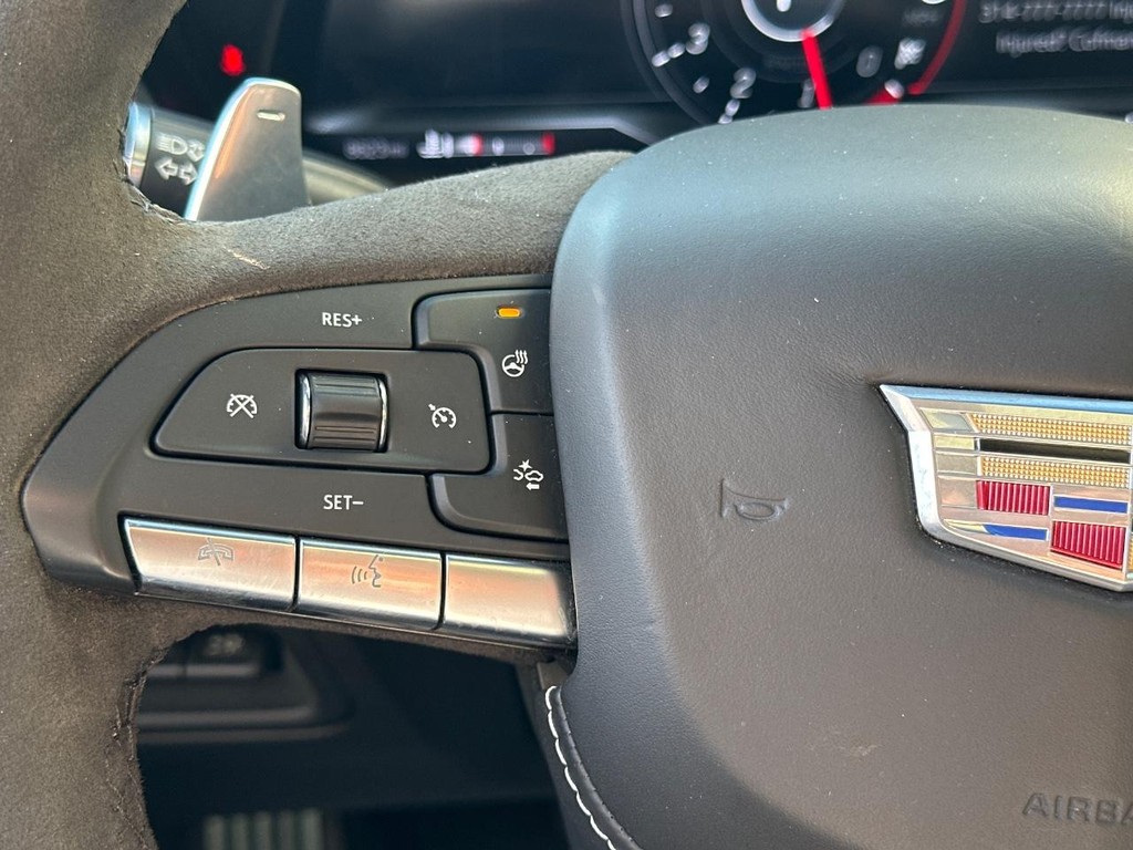 Cadillac CT5-V Vehicle Full-screen Gallery Image 20