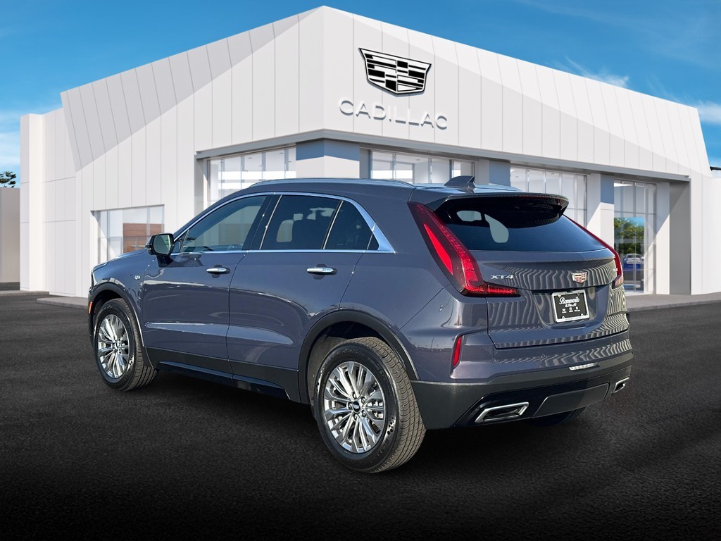 Cadillac XT4 Vehicle Full-screen Gallery Image 08