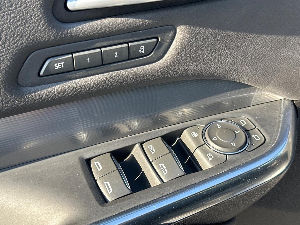 Cadillac XT4 Vehicle Full-screen Gallery Image 21