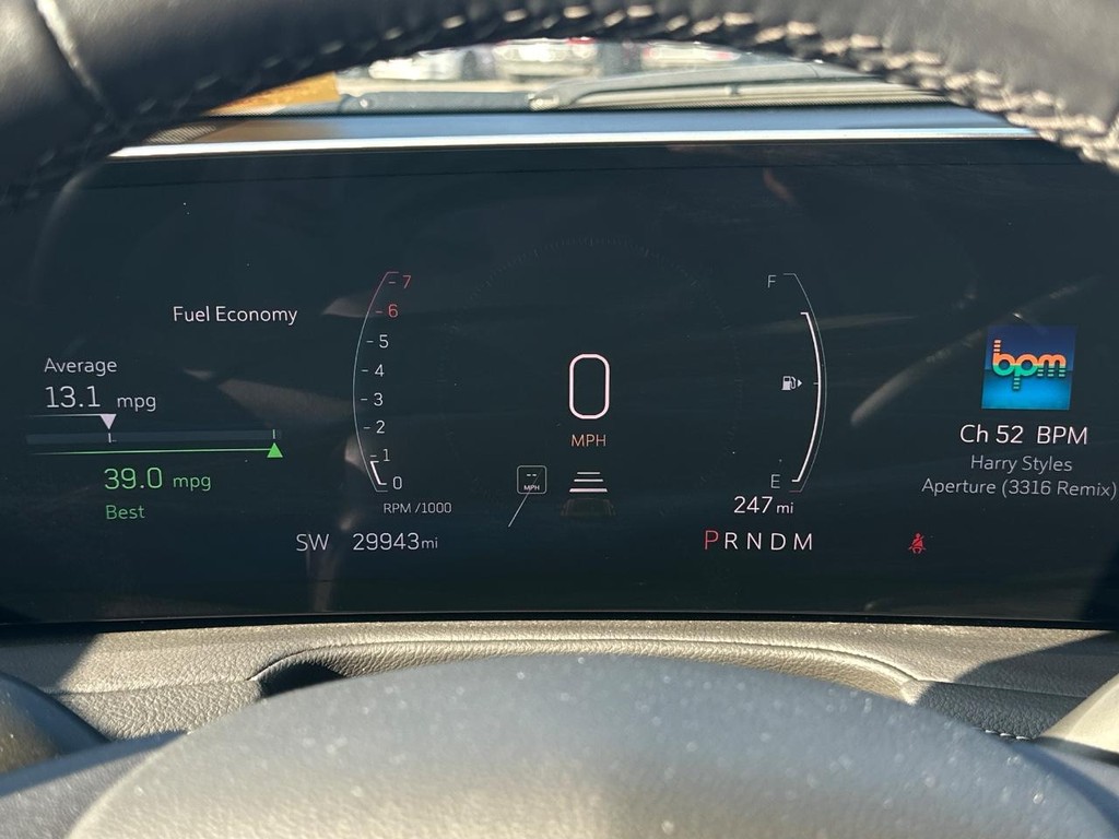 Cadillac XT4 Vehicle Full-screen Gallery Image 25